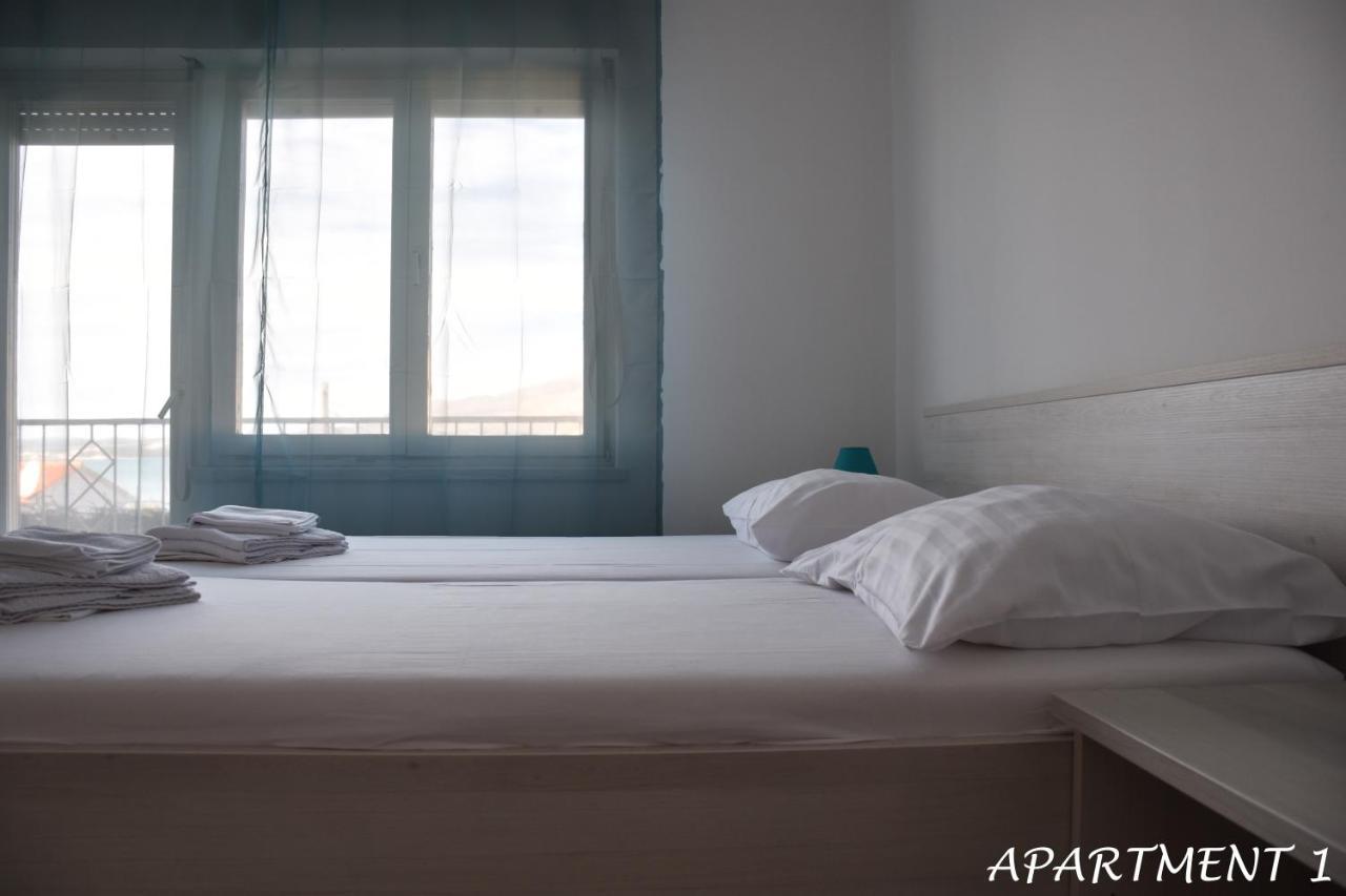 Apartments Luka Трогир Экстерьер фото